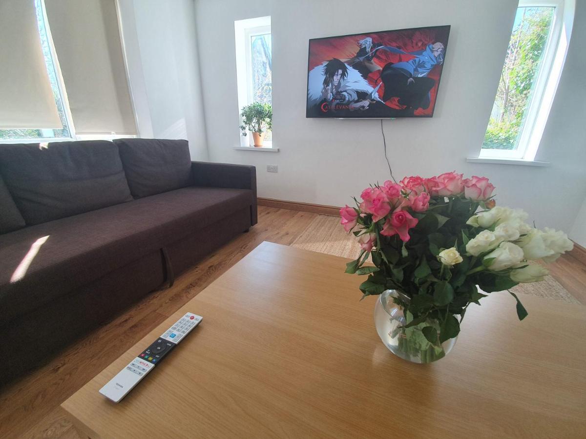 Apartmán Beautiful House In The Heart Of A Golf Course. Manchester Exteriér fotografie